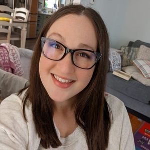 Meet your Posher, Alexandria